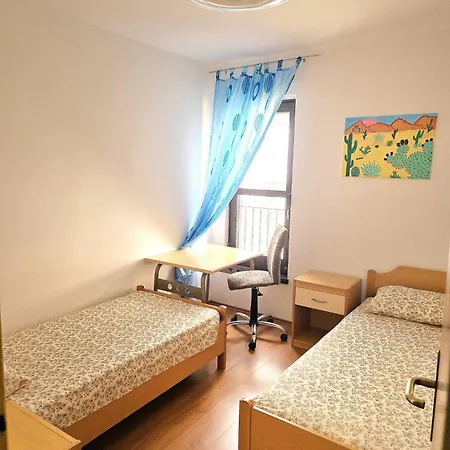 Kidsfriendly Cozy Lägenhet